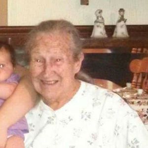 Meet your Posher, Laurie